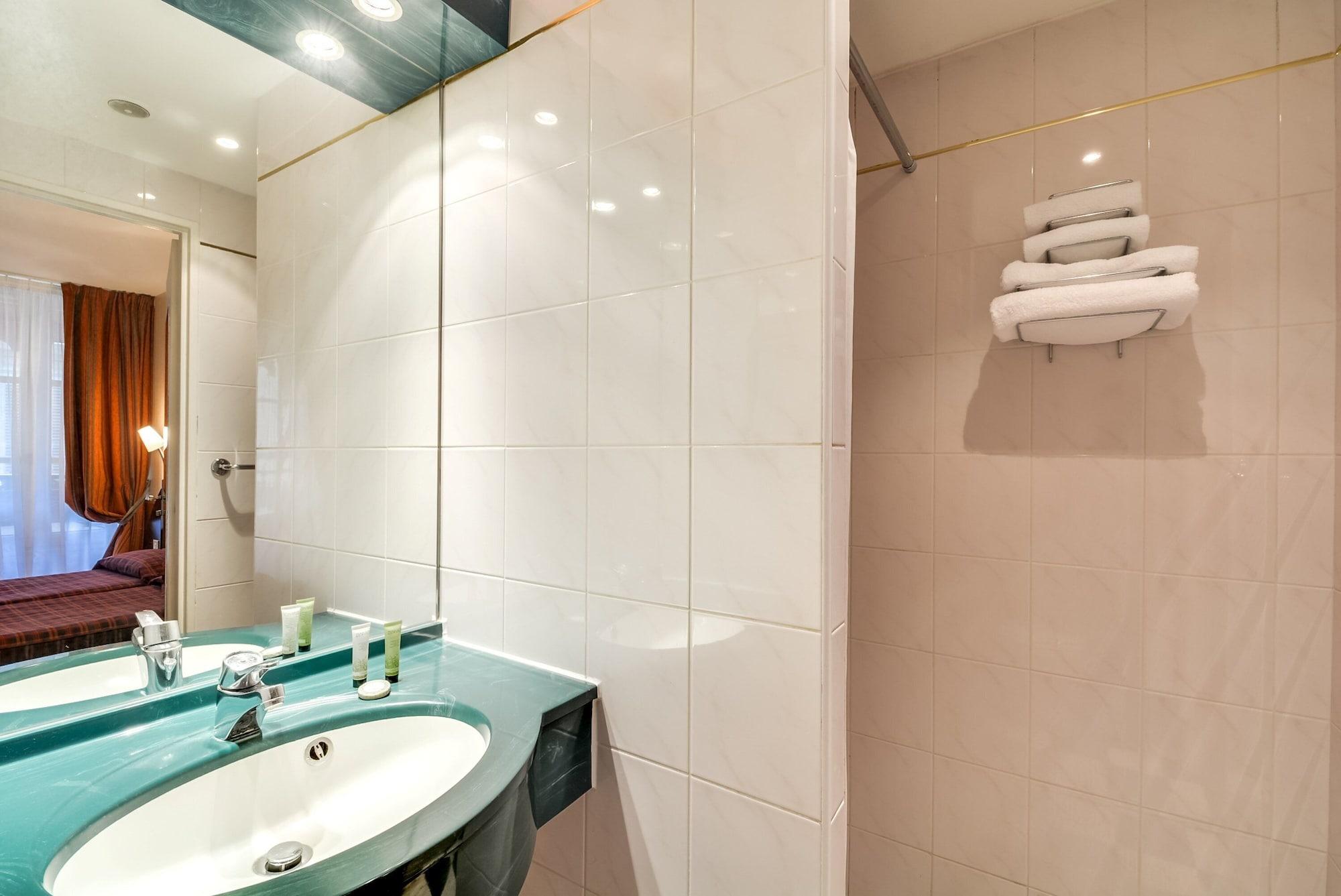 Pavillon Villiers Etoile 3* Paris